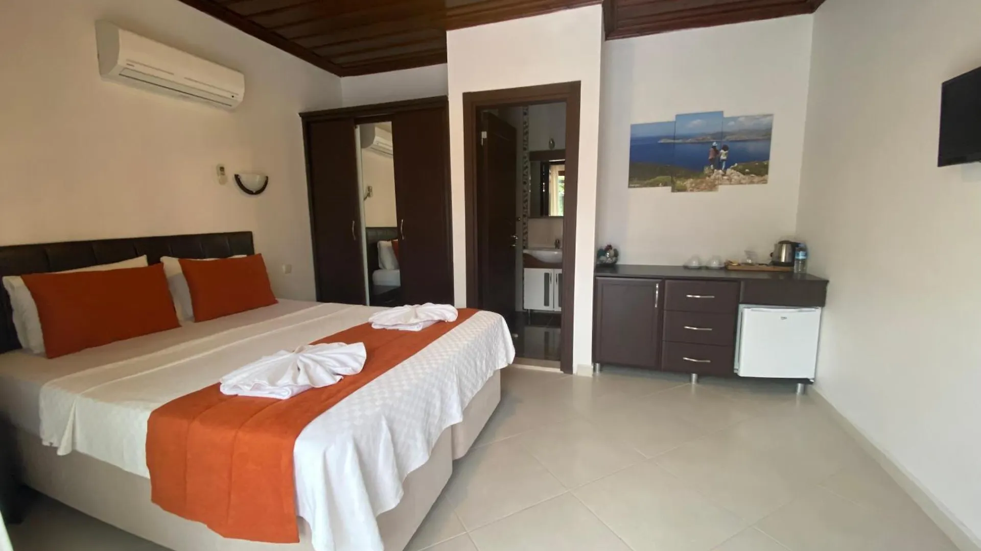 Konukevi Suna House Söğüt