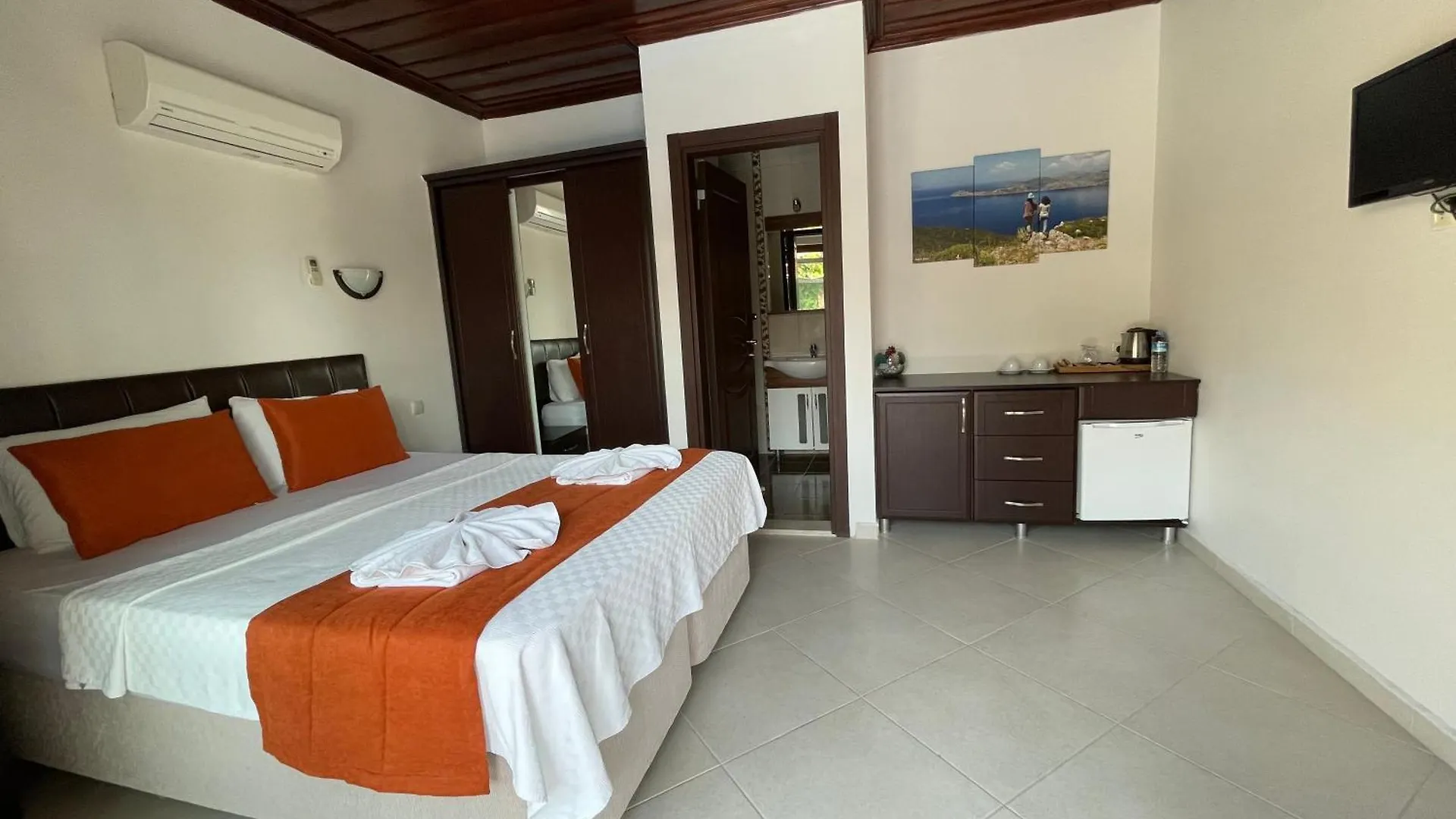 Konukevi Suna House Söğüt