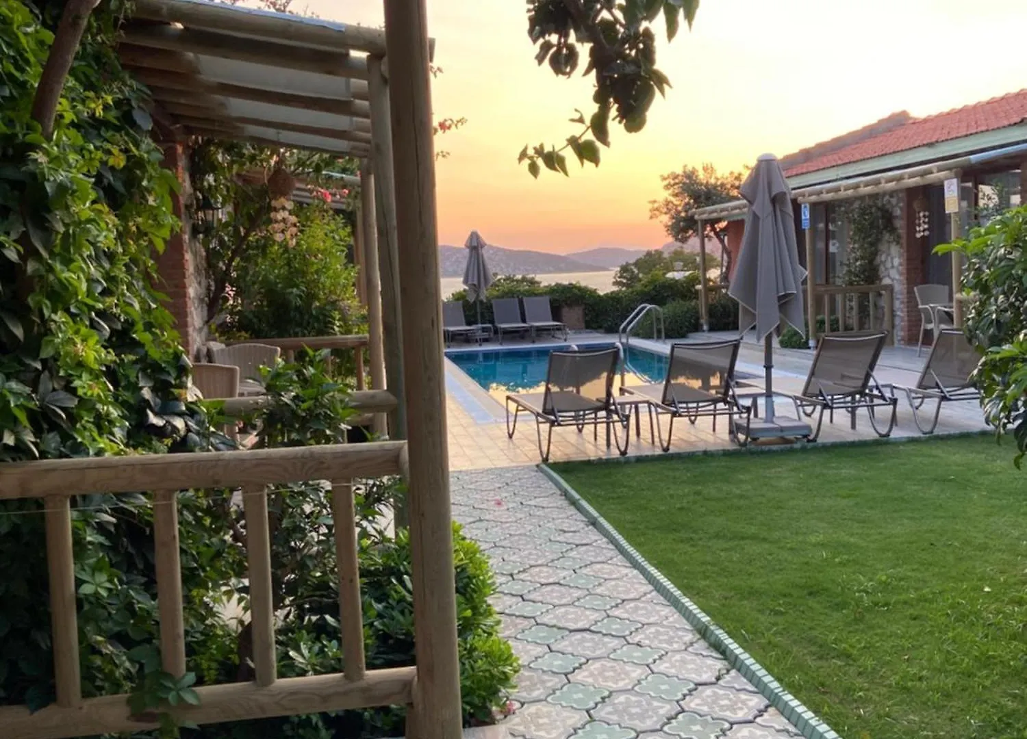 Suna House Söğüt